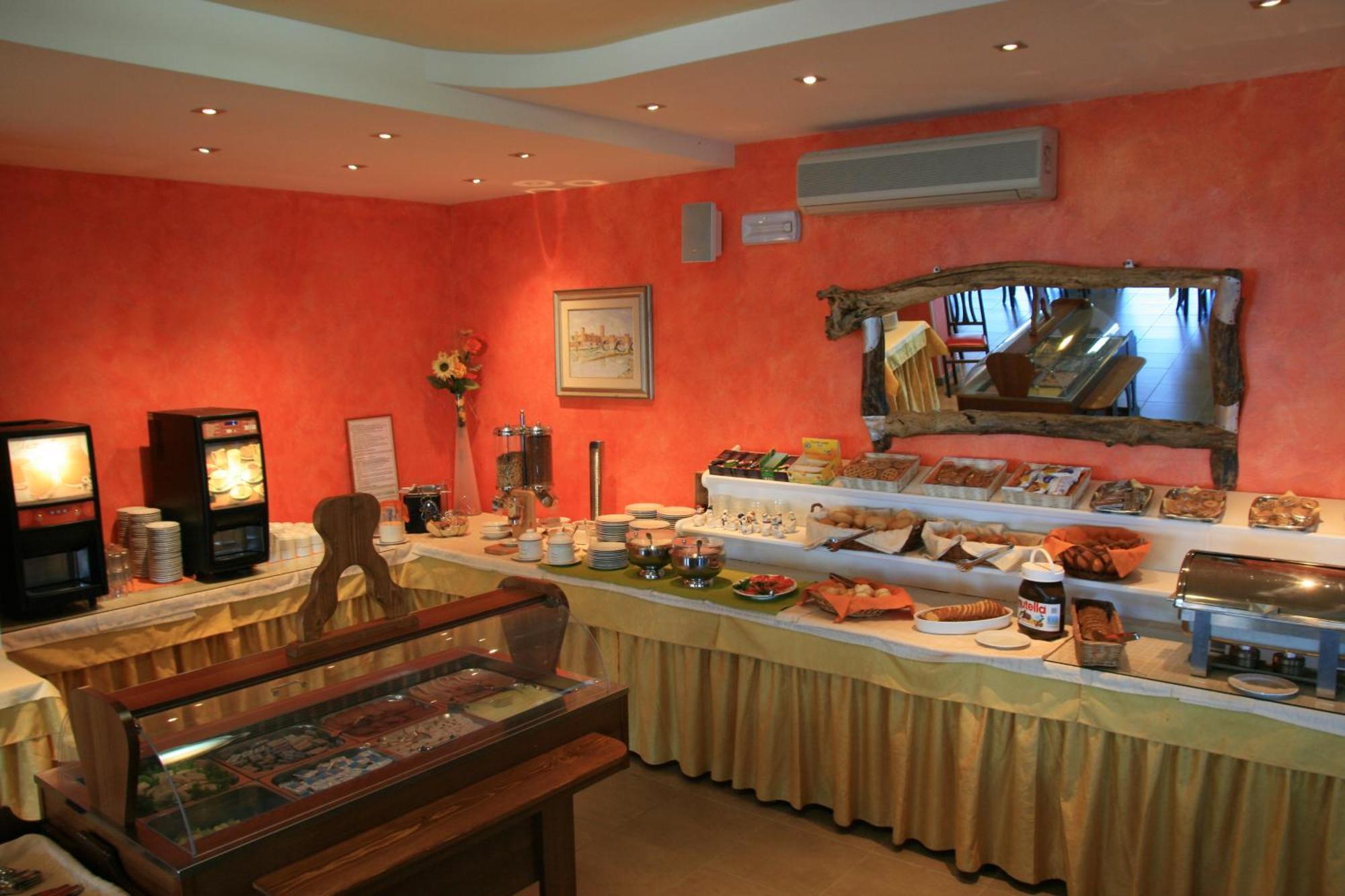 Hotel Merano 3*