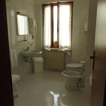 Hotel Merano Brenzone sul Garda Exterior photo