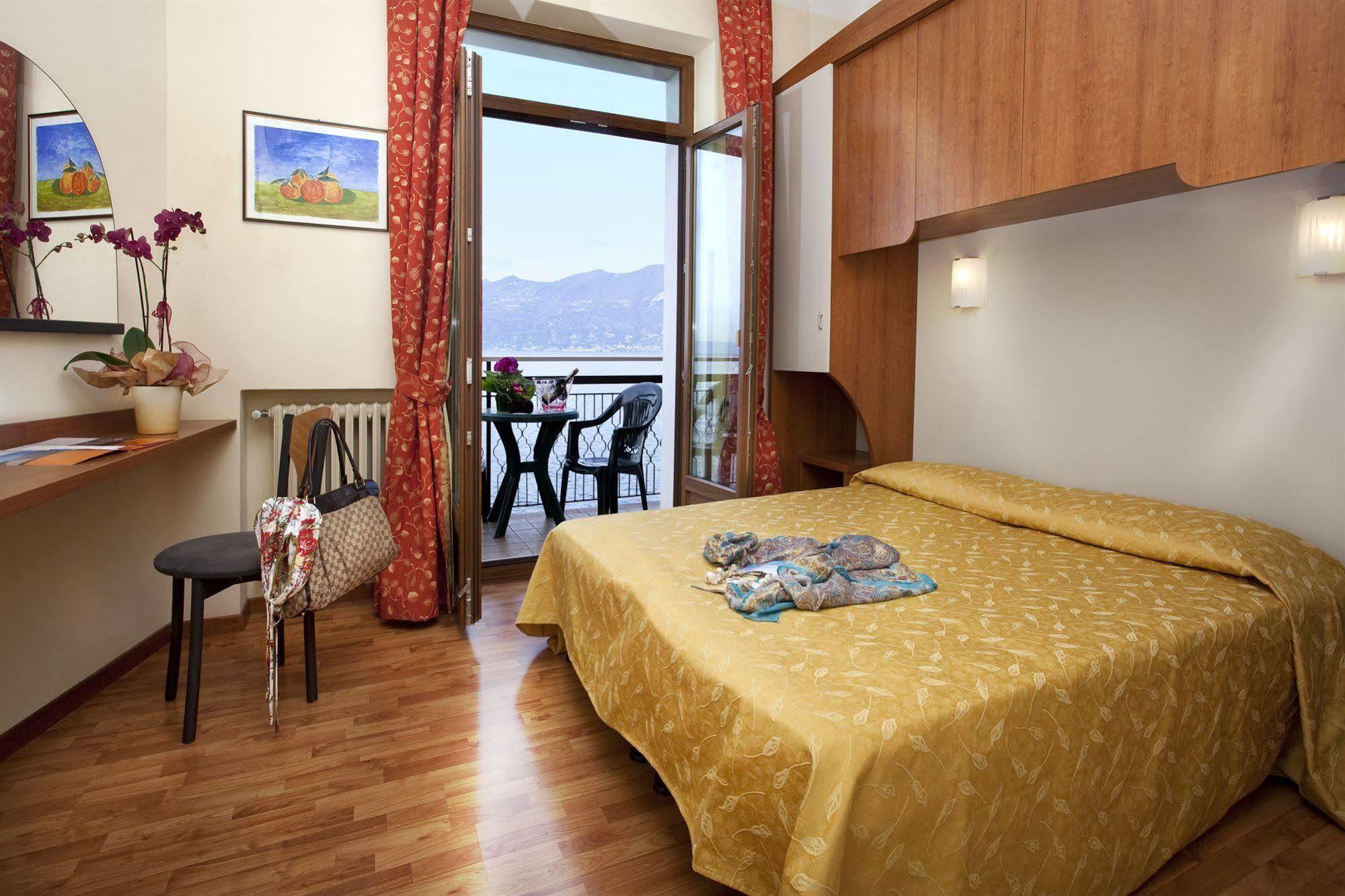 Hotel Merano Brenzone sul Garda